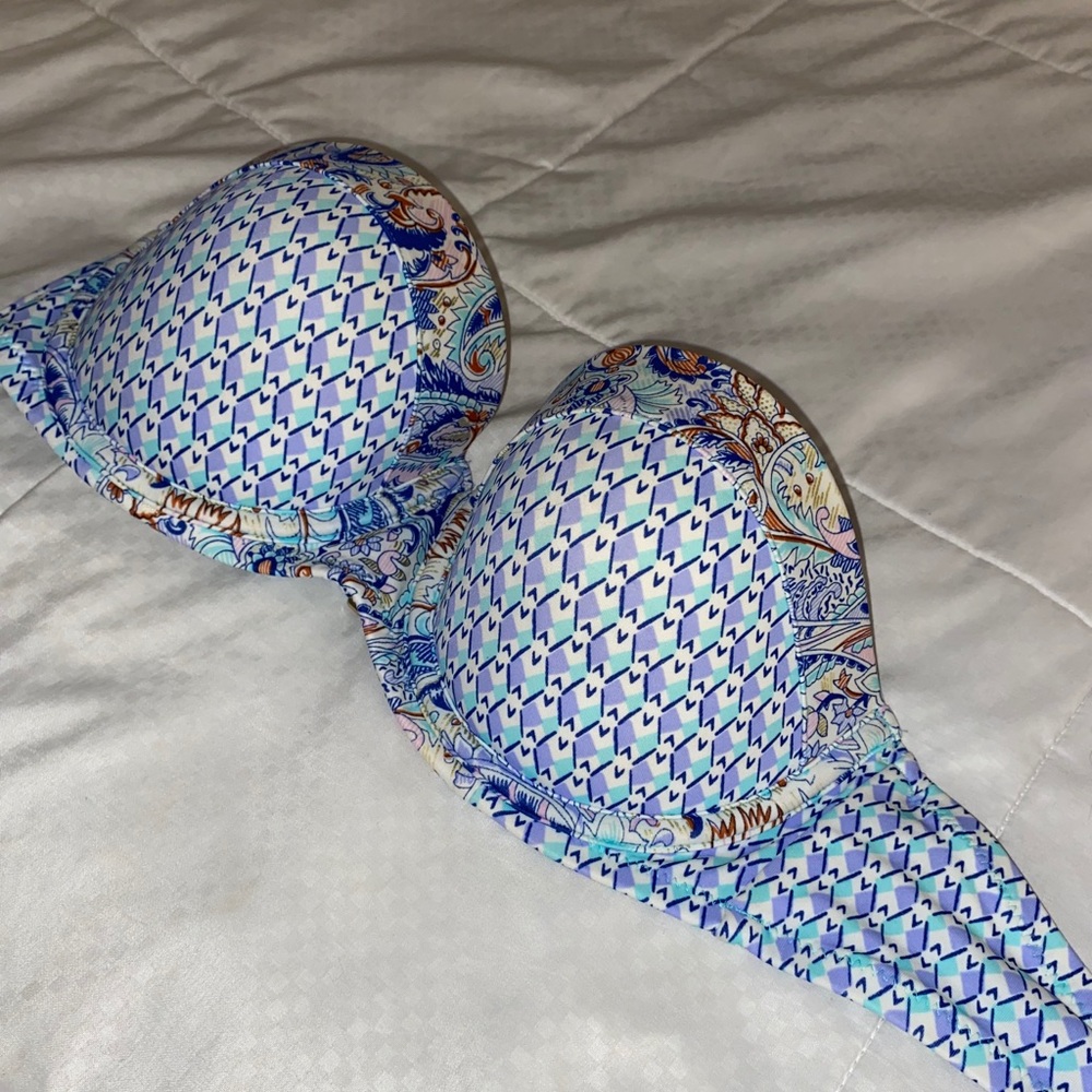 Swim suit top